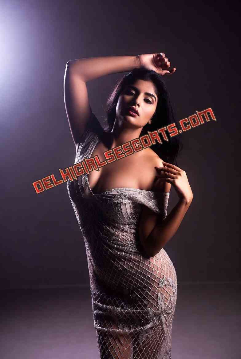 Fresh and Bubbly Delhi College Girl